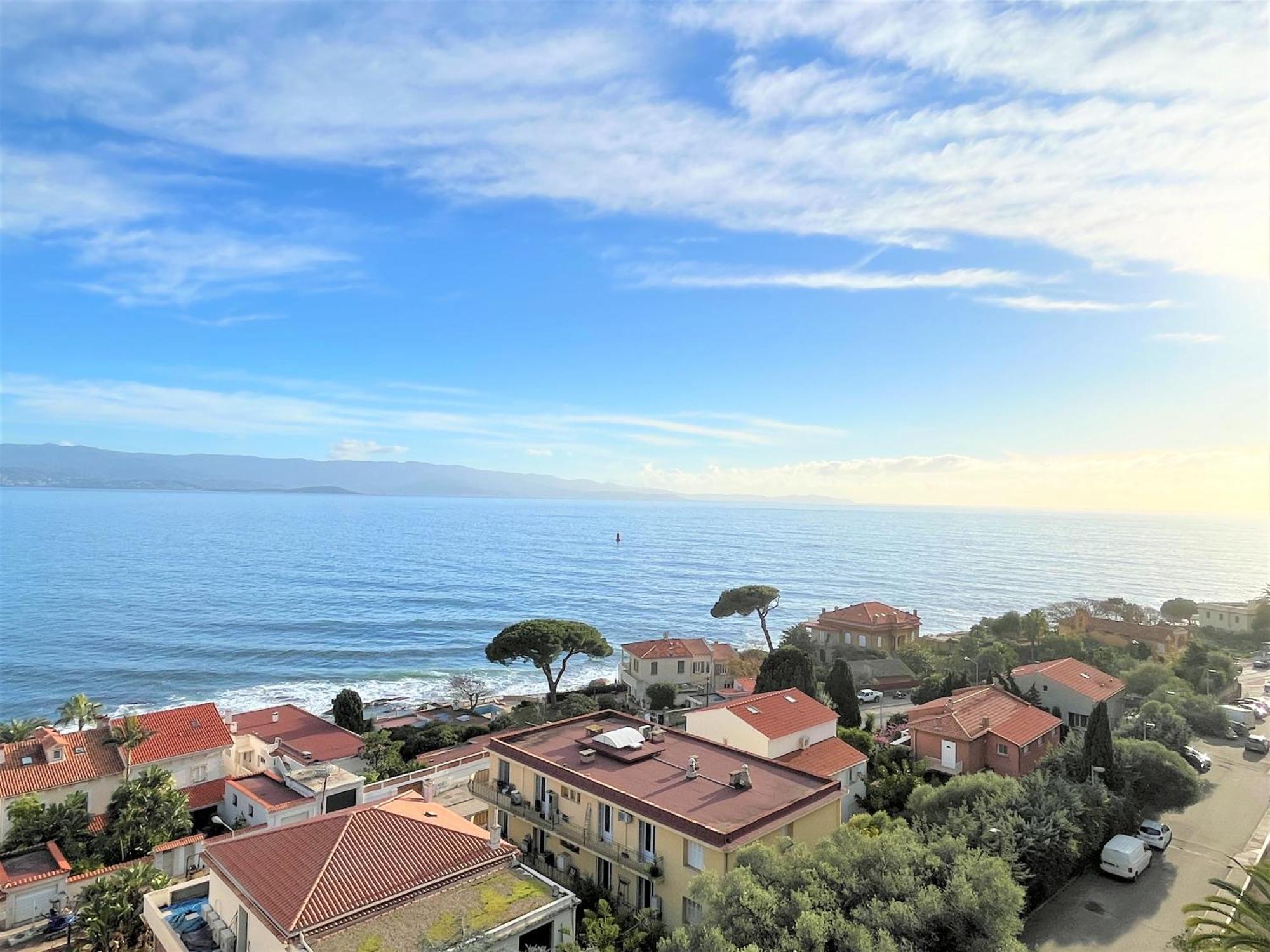 Appartement Vue Mer Carmino Ajaccio Ajaccio  Exterior foto