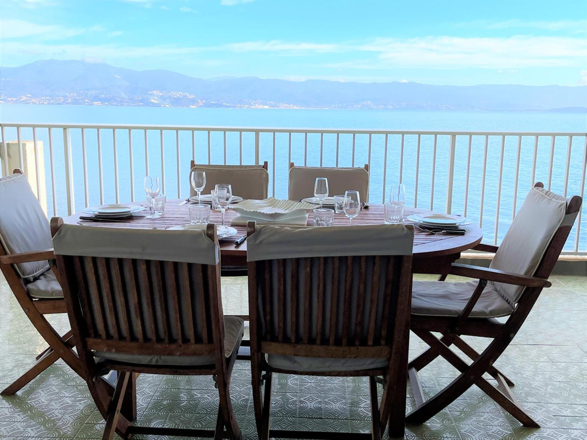 Appartement Vue Mer Carmino Ajaccio Ajaccio  Exterior foto