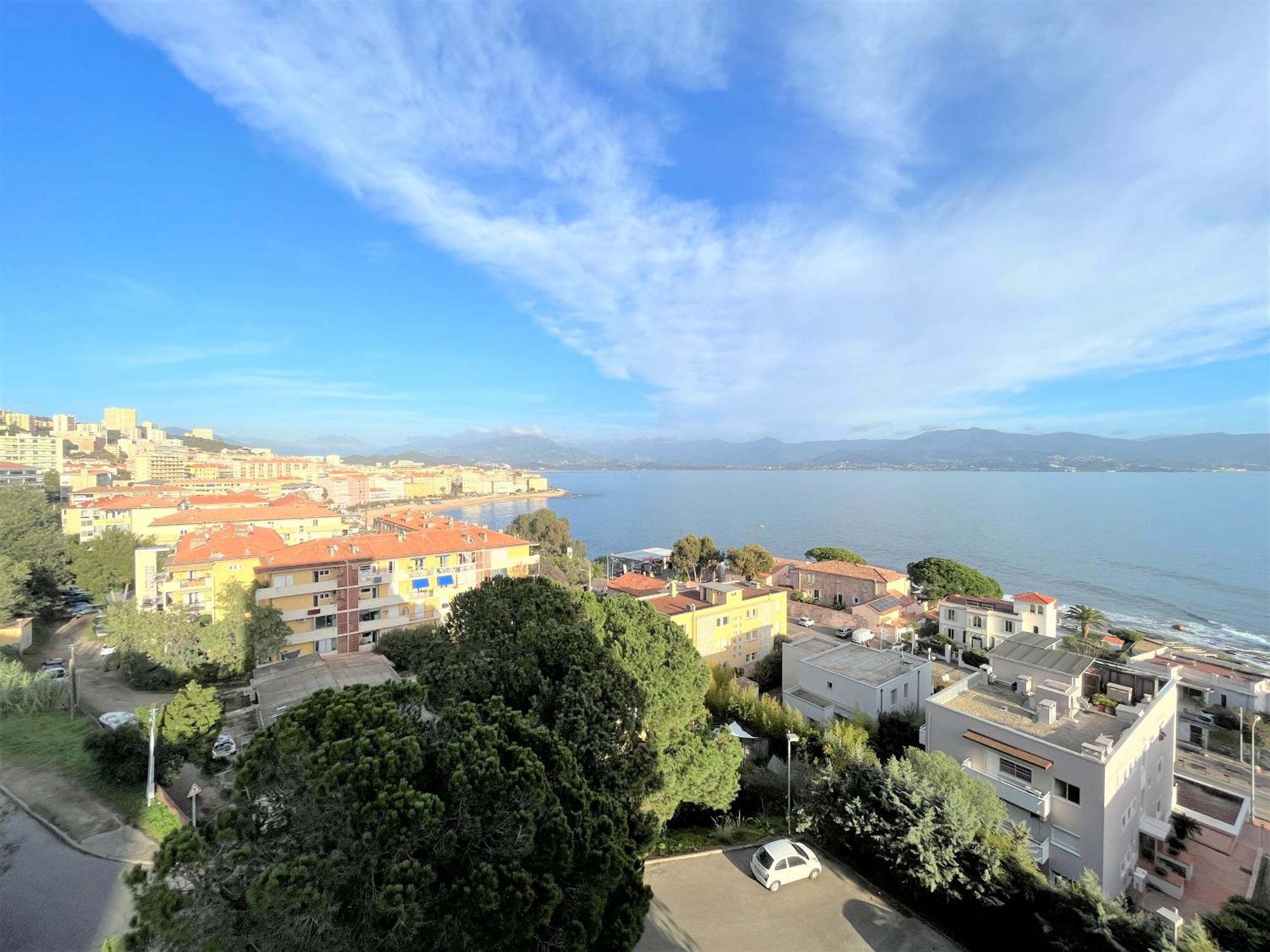 Appartement Vue Mer Carmino Ajaccio Ajaccio  Exterior foto